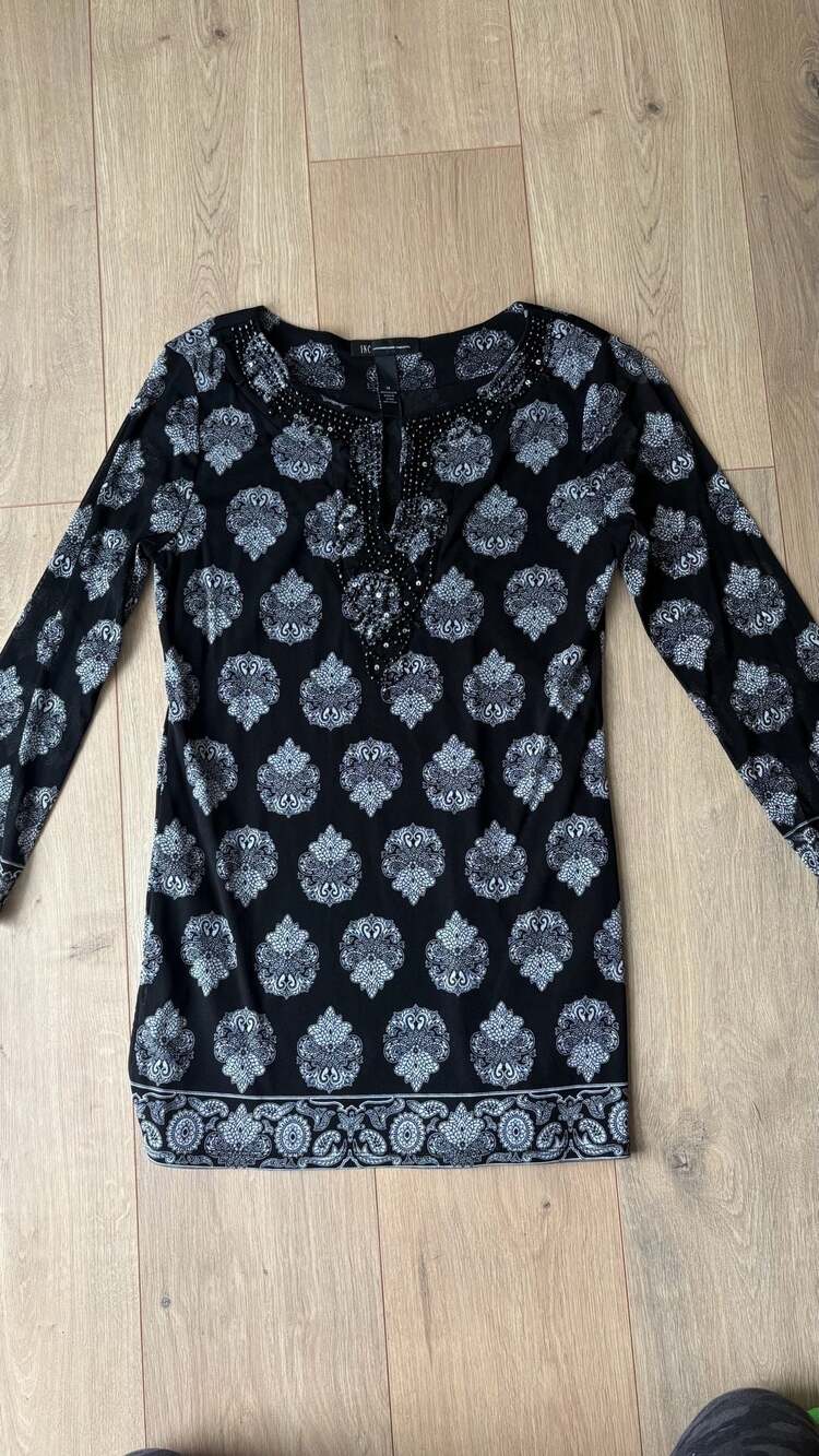 INC International Concepts Blouse Size M Black White Paisley Embellished Top